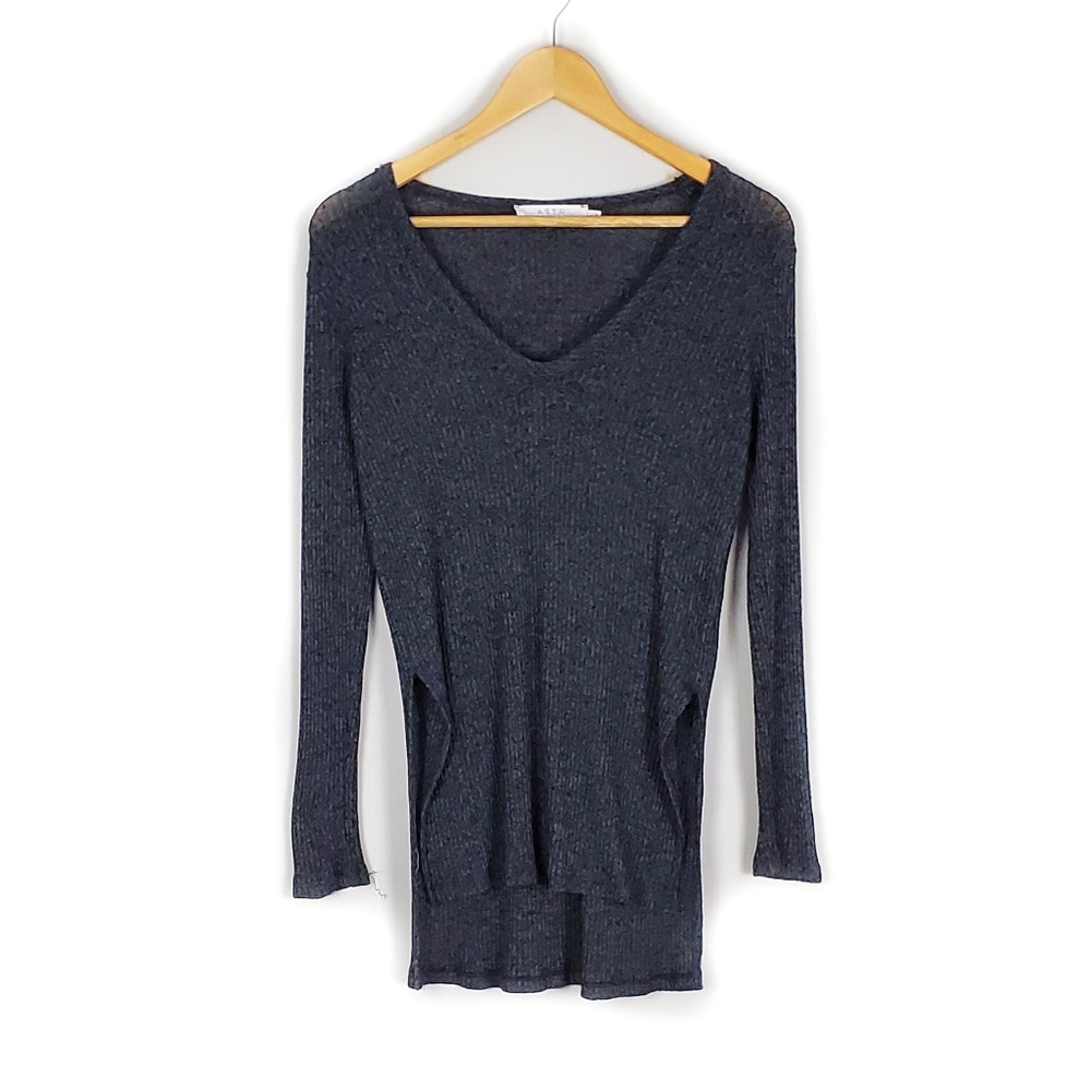 Astr The Label Grey Ribbed Side Split Sweater - image 2